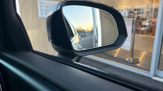 Volvo XC40 2.0 B4P Plus Dark 5dr Auto Petrol Estate